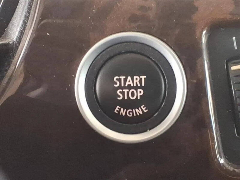 2011 BMW 3 Series 328i