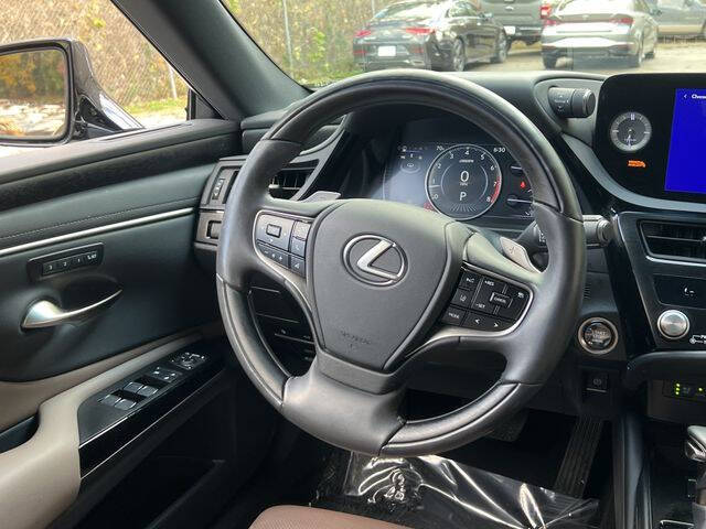 2024 Lexus ES 350 Luxury