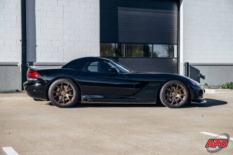 2004 Dodge Viper SRT-10