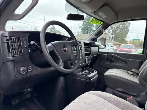 2018 GMC Savana 2500