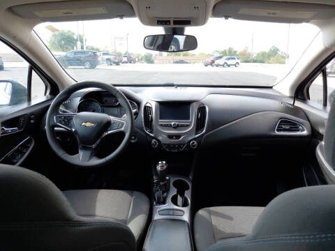 2017 Chevrolet Cruze LT Auto