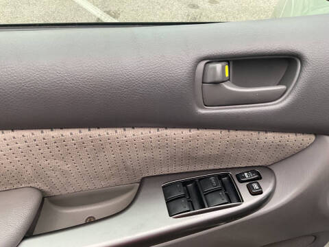 2009 Toyota Sienna LE 8-Passenger