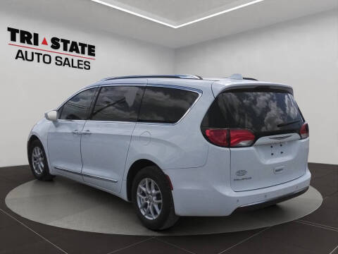 2020 Chrysler Pacifica Touring L
