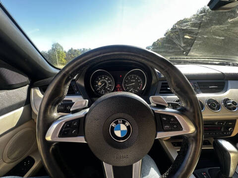 2011 BMW Z4 sDrive30i