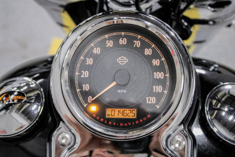 2014 Harley-Davidson Switchback