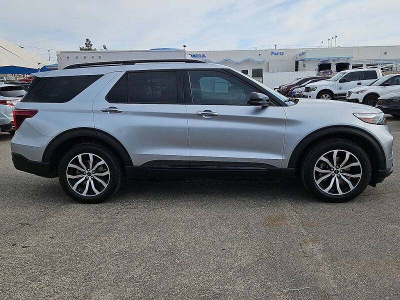 2020 Ford Explorer ST