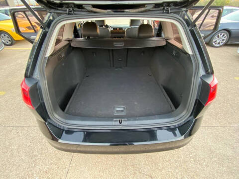 2015 Volkswagen Golf SportWagen TSI S