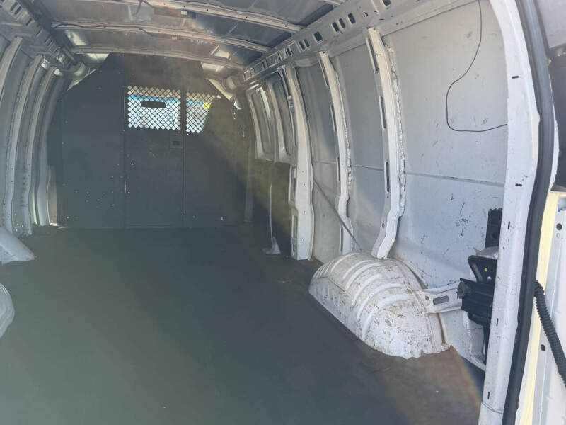 2019 Chevrolet Express 2500