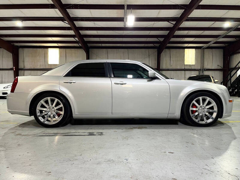 2009 Chrysler 300 SRT-8