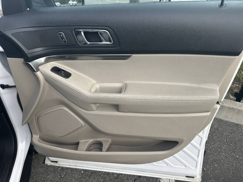 2014 Ford Explorer