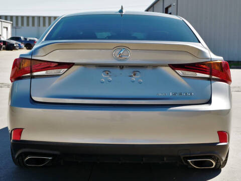 2018 Lexus IS 300