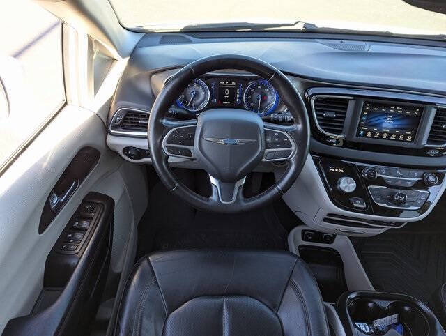 2020 Chrysler Pacifica for sale at Axio Auto Boise in Boise, ID