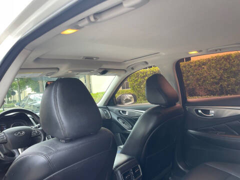 2016 Infiniti Q50 2.0T Premium