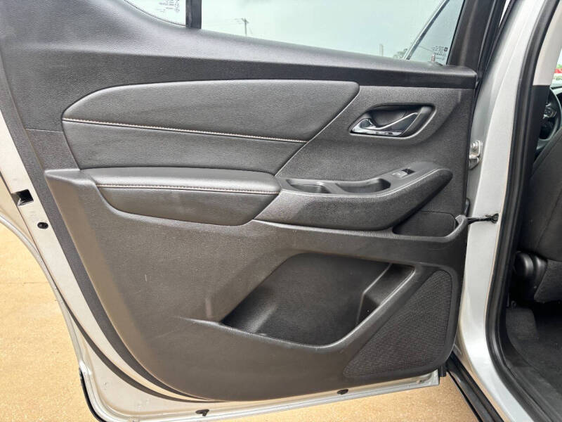 2018 Chevrolet Traverse LS
