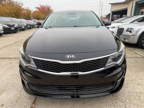 2017 Kia Optima LX
