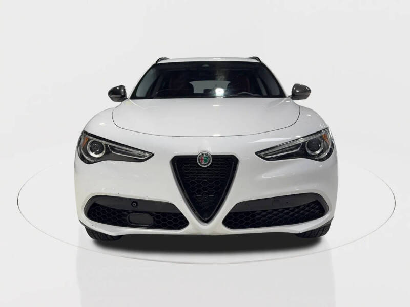 2020 Alfa Romeo Stelvio Sport