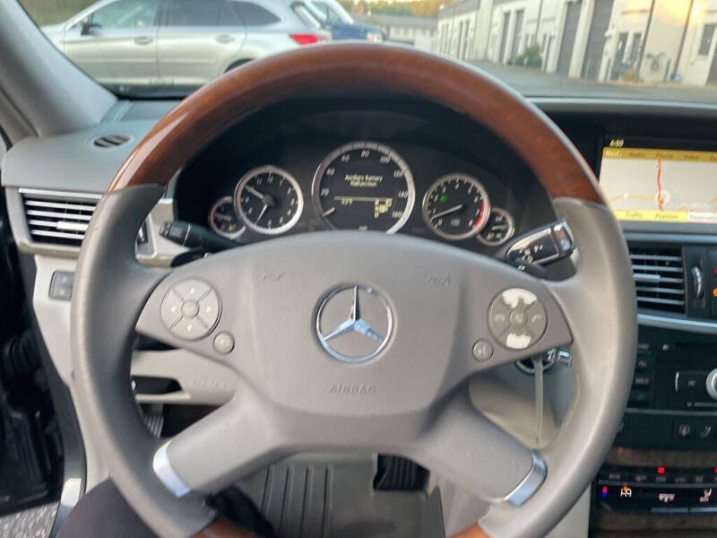 2010 Mercedes-Benz E-Class