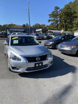 2014 Nissan Altima for sale at Elite Motors in Knoxville TN