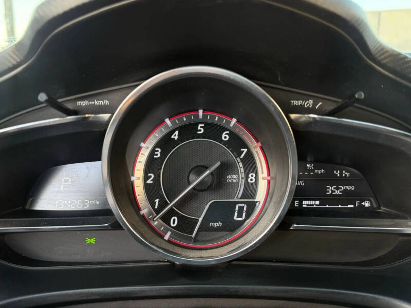 2016 Mazda MAZDA3 s Grand Touring