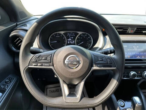 2020 Nissan Kicks S