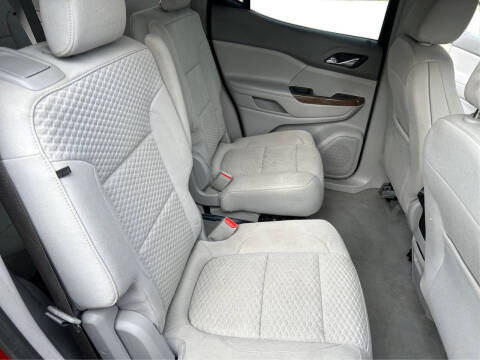 2018 GMC Acadia SLE-2