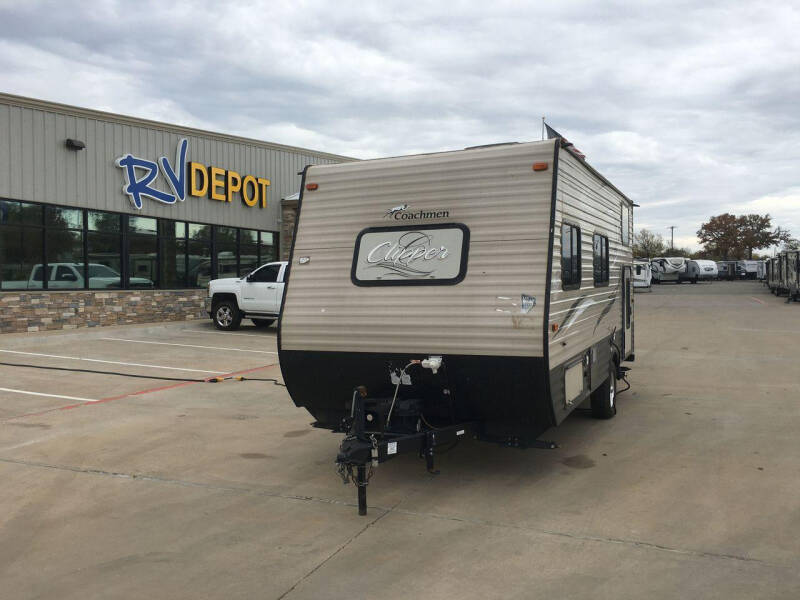 2017 Coachmen CLIPPER 17BH