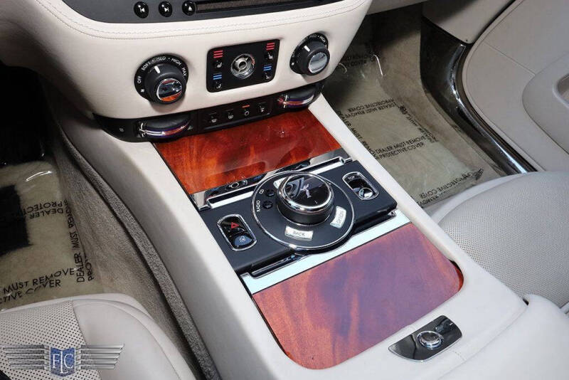 2016 Rolls-Royce Dawn