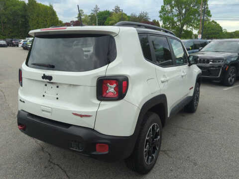 2023 Jeep Renegade Trailhawk