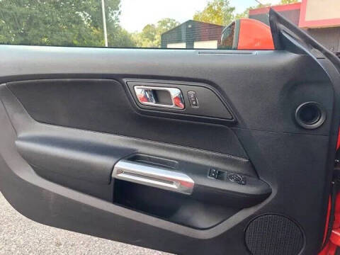 2016 Ford Mustang V6