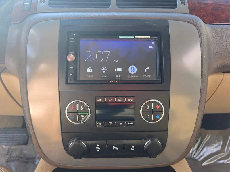 2014 GMC Yukon XL SLT