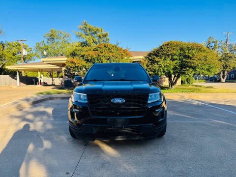 2018 Ford Explorer Sport