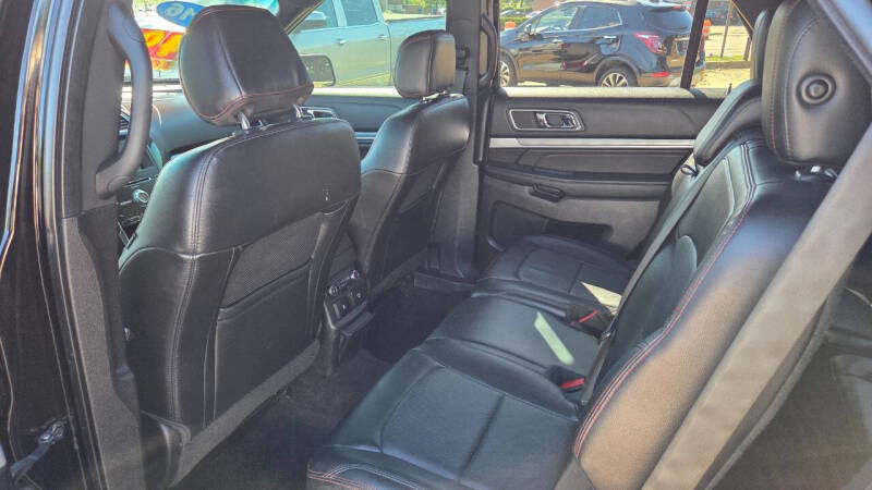 2016 Ford Explorer Sport