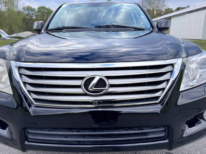 2011 Lexus LX 570