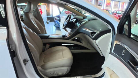 2020 Lincoln MKZ Standard