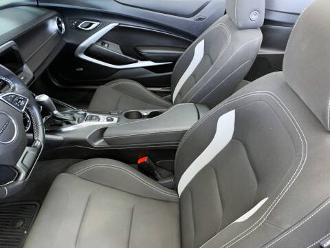 2023 Chevrolet Camaro LT