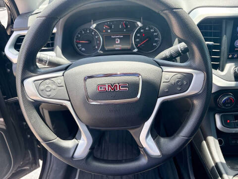 2023 GMC Acadia SLE
