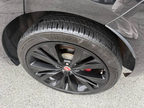 2017 Jaguar F-PACE S