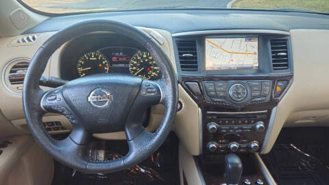 2016 Nissan Pathfinder Platinum