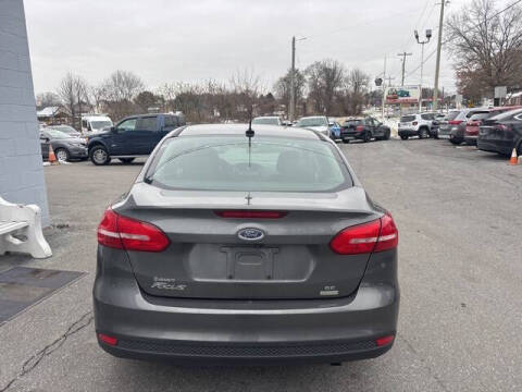 2017 Ford Focus SE