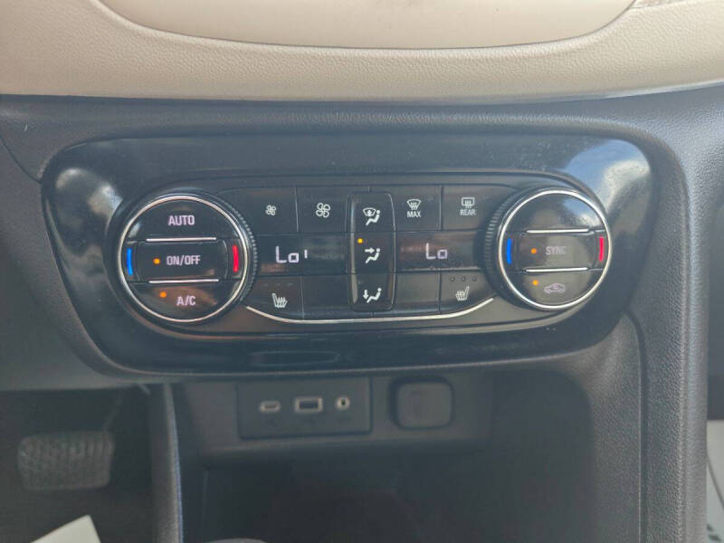 2020 Buick Encore GX Select