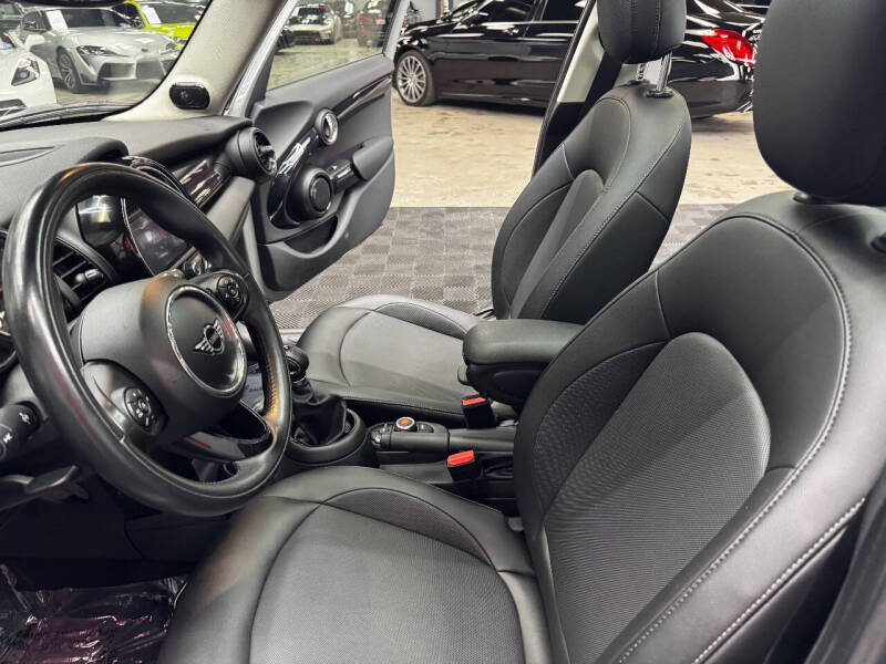 2019 MINI Hardtop 4 Door Cooper