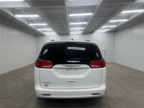 2020 Chrysler Voyager LXi