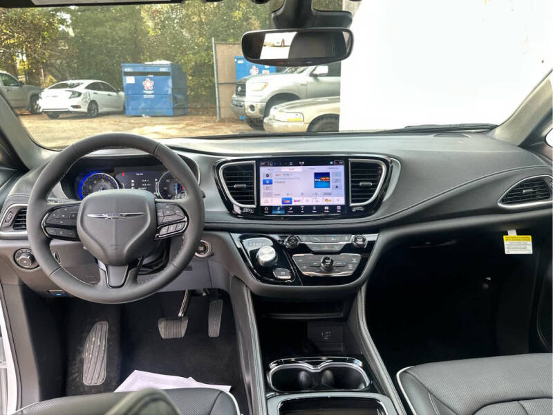 2026 Chrysler Pacifica Limited