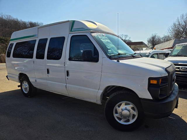 2012 Ford E-Series E-350 SD