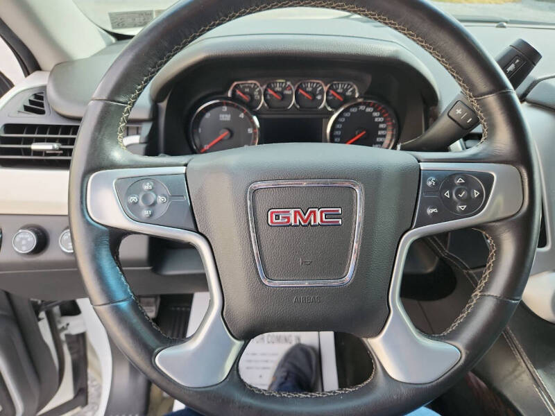 2016 GMC Yukon XL SLE