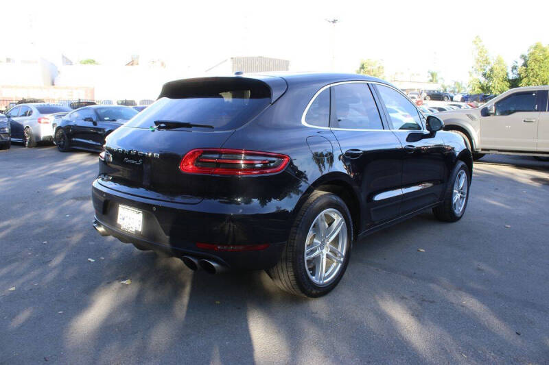 2015 Porsche Macan S