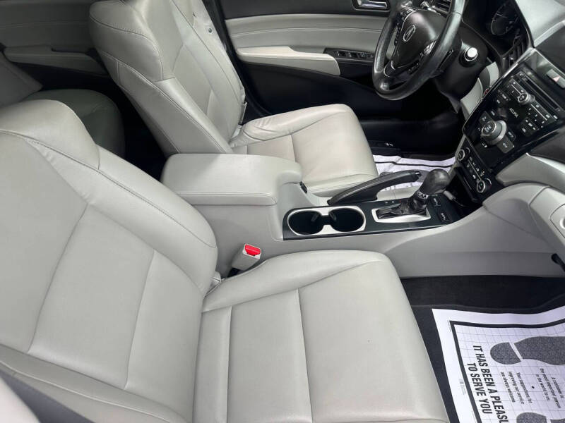 2017 Acura ILX