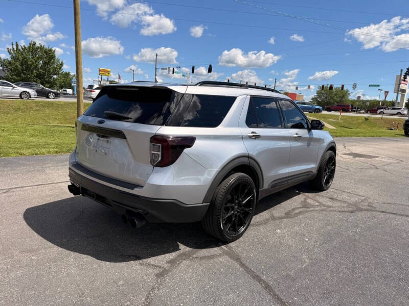 2020 Ford Explorer ST