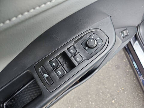 2023 Volkswagen Taos SEL 4Motion