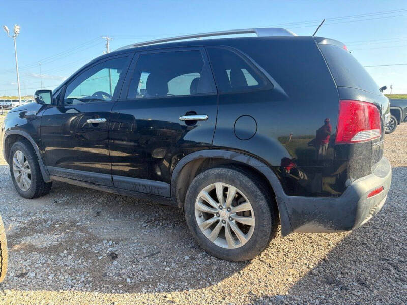 2011 Kia Sorento LX
